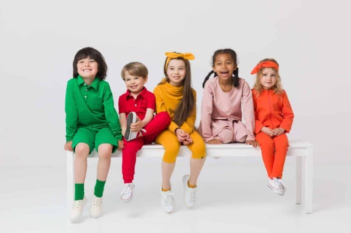 Ubrania dla dzieci – kolorowe modele, które dodadzą optymizmu