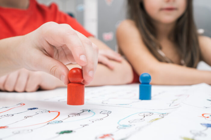 Wskazówki: jak rozwijać logiczne myślenie przez gry planszowe