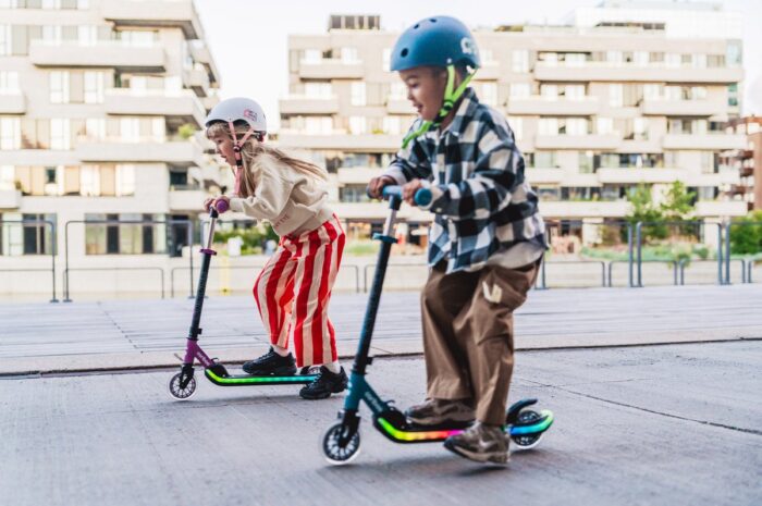 Najpiękniejsze hulajnogi dla dziecka na święta – ranking najchętniej wybieranych modeli